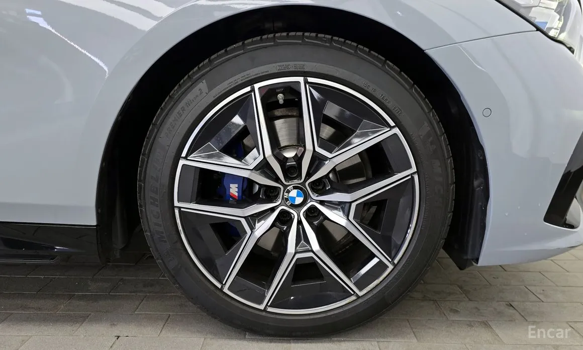 BMW 5 Series 2023 520i M Sport