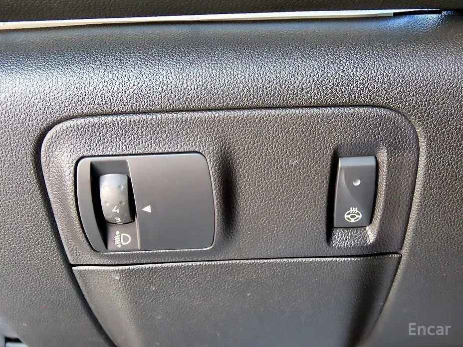 Renault SM6 2020 1.3 TCe Feel