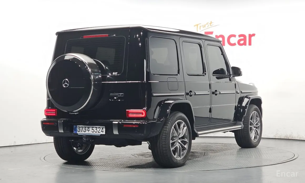 Mercedes-Benz G-Class 2024 G450d