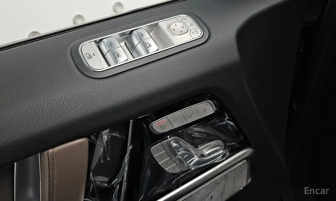 Mercedes-Benz G-Class 2024 G450d