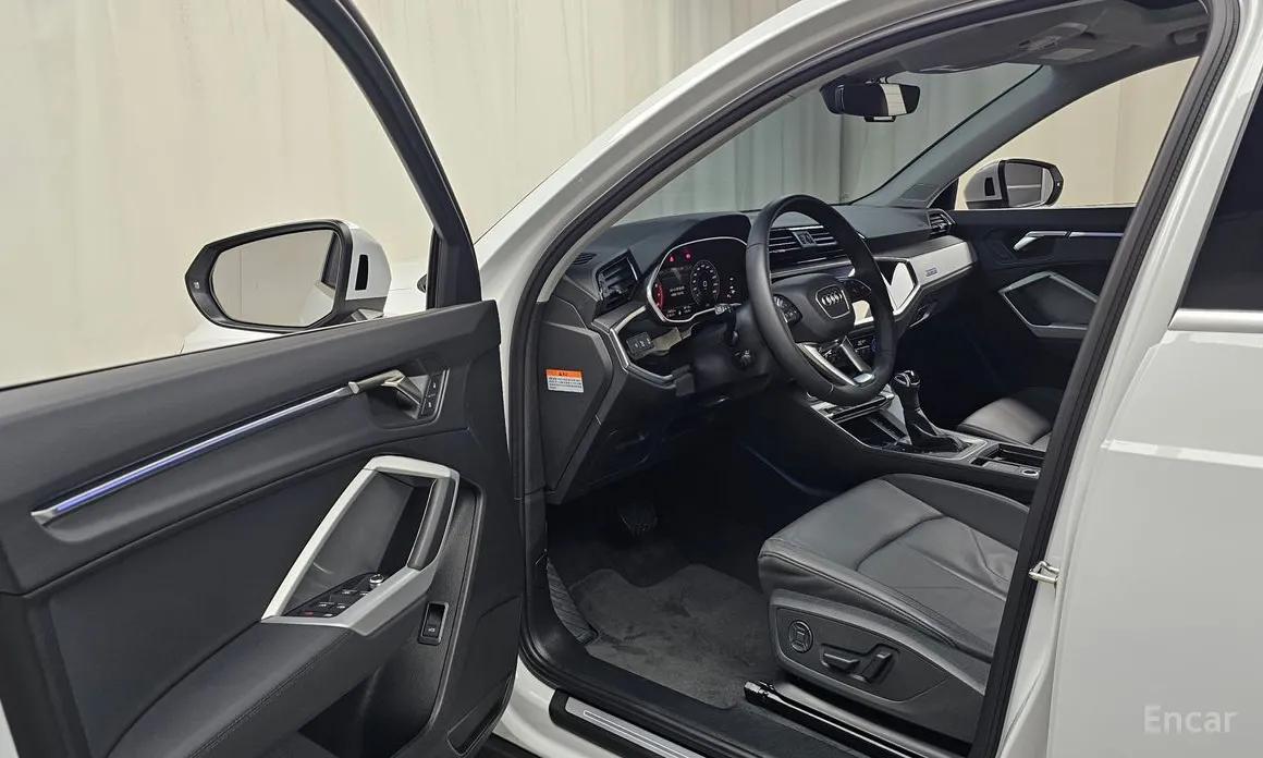 Audi Q3 2018 40 TFSI Quattro