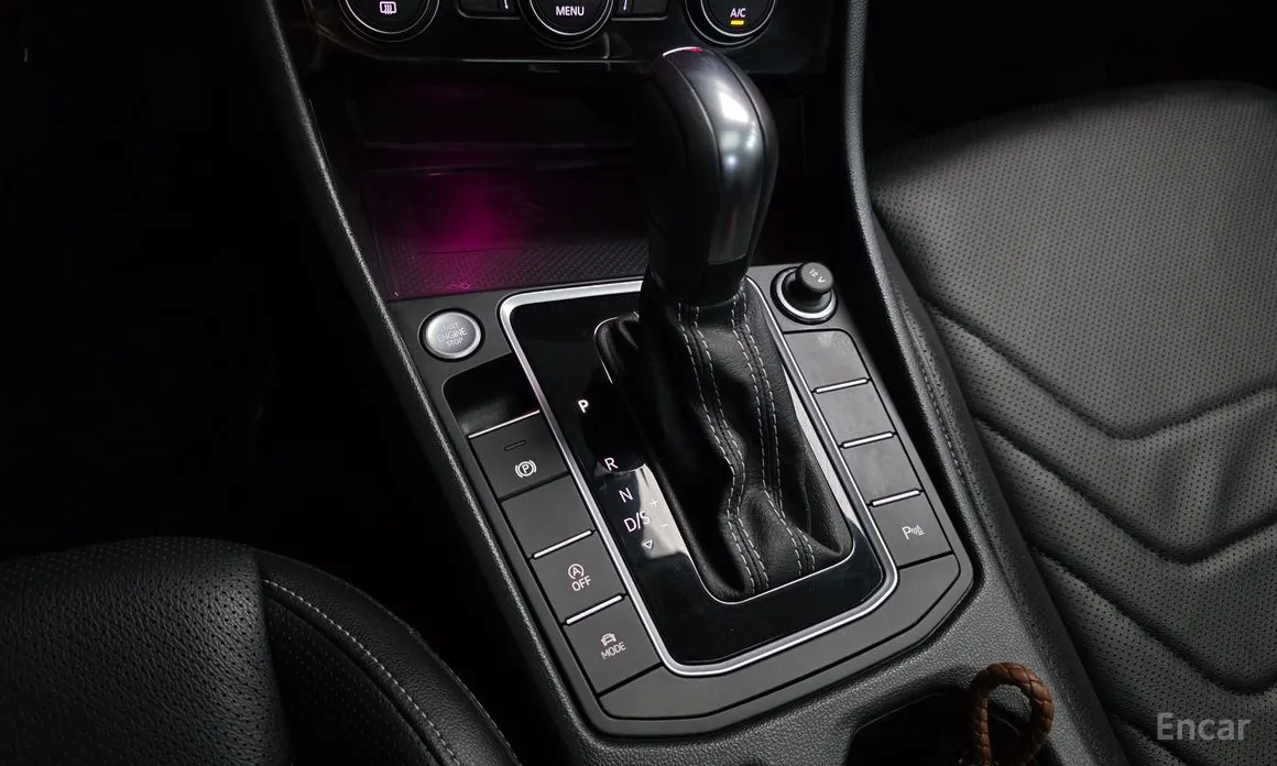 Photo 9 - Volkswagen Jetta