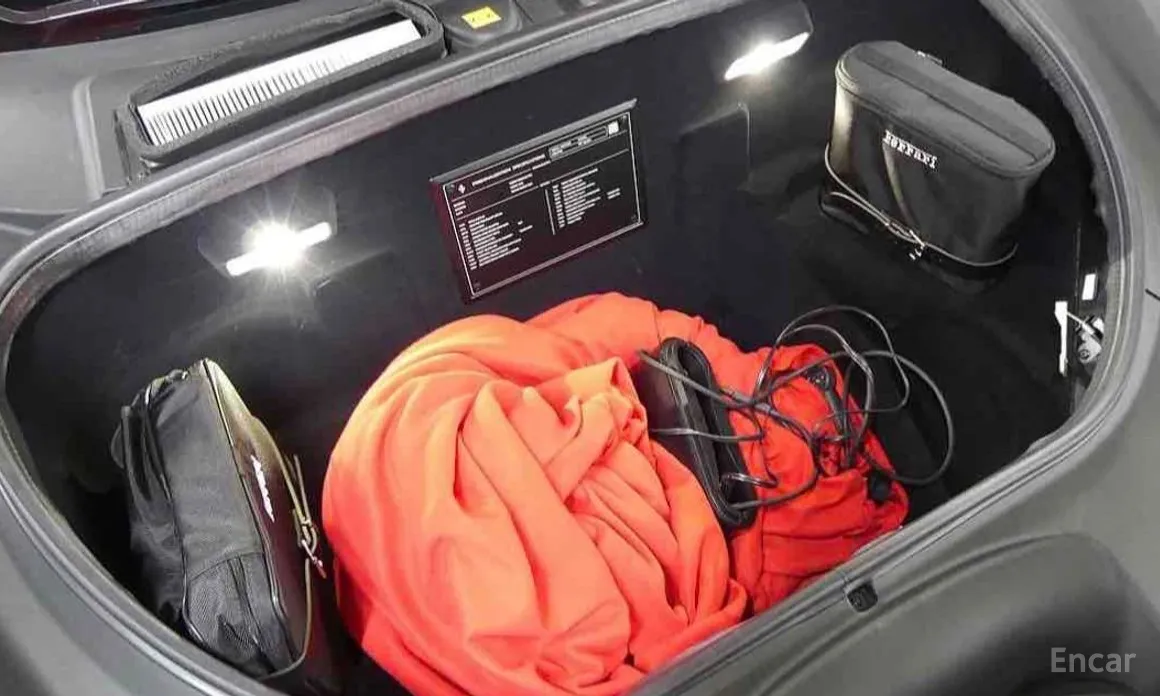 Ferrari F8 2019 3.9 V8