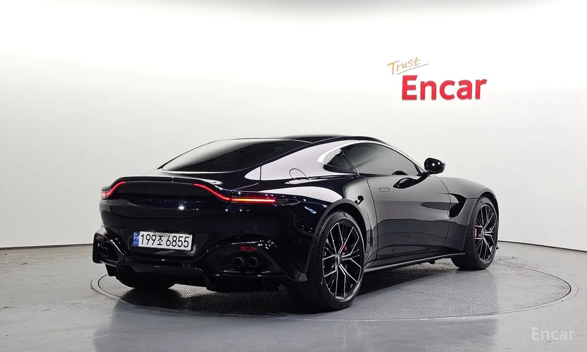 Aston Martin Vantage 2018 4.0 V8 Coupe
