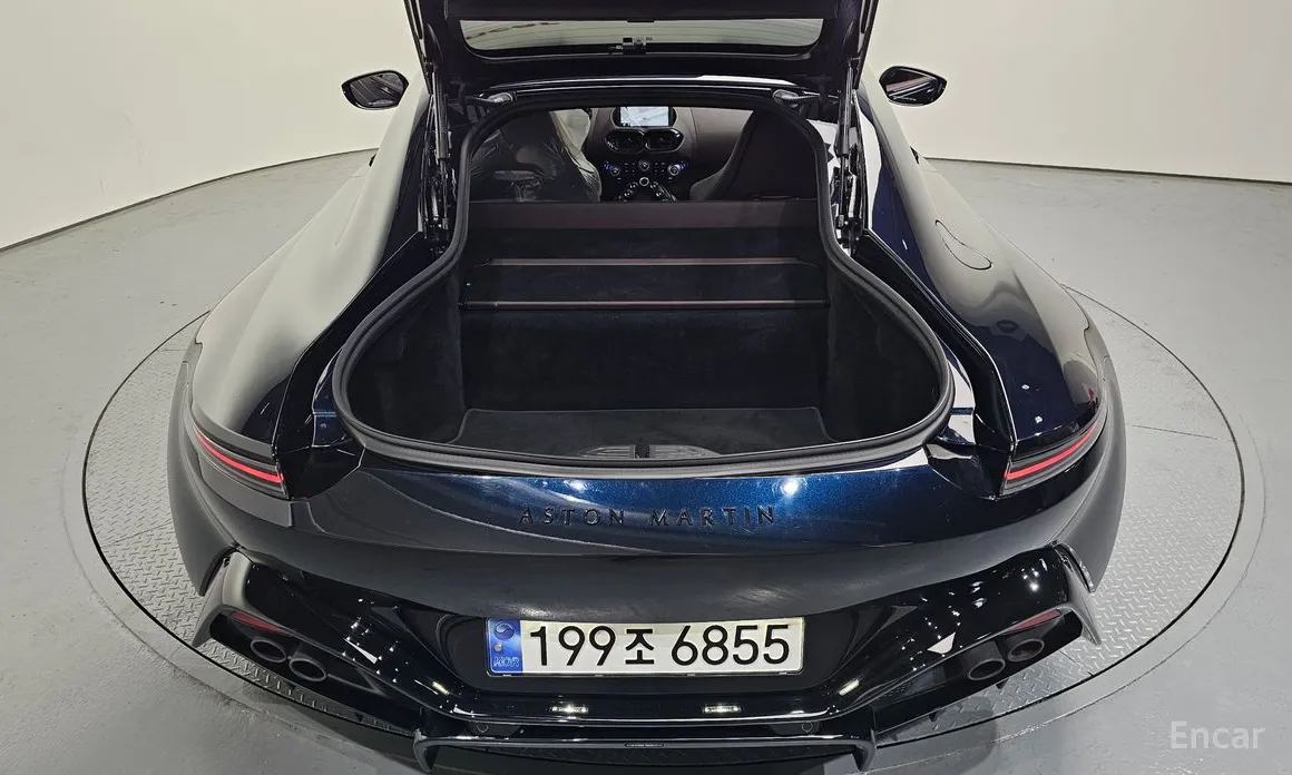 Aston Martin Vantage 2018 4.0 V8 Coupe