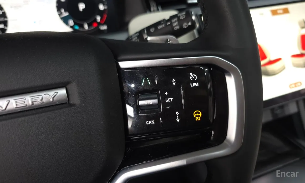Фото 27 - Land Rover Discovery Sport