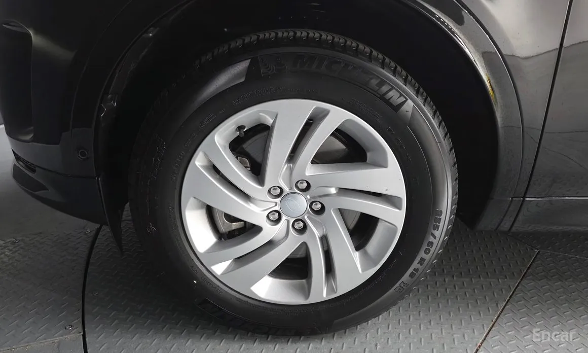 Фото 5 - Land Rover Discovery Sport