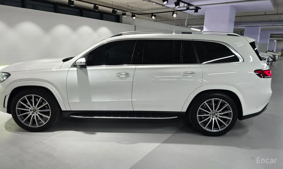 Фото 8 - Mercedes-Benz GLS-Class