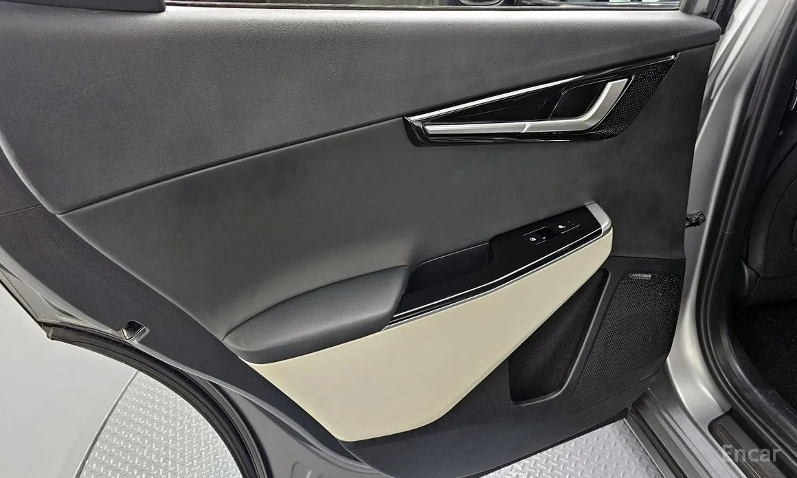 Фото 25 - Kia EV6