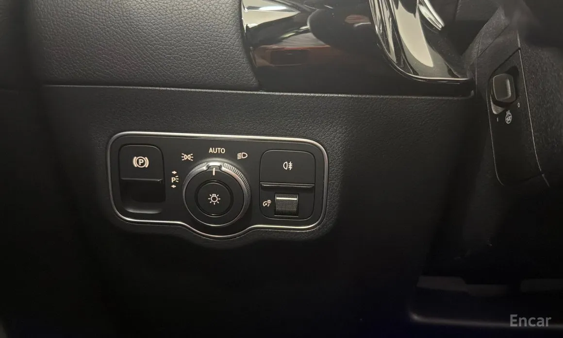 Mercedes-Benz GLA-Class 2020 GLA250 4MATIC