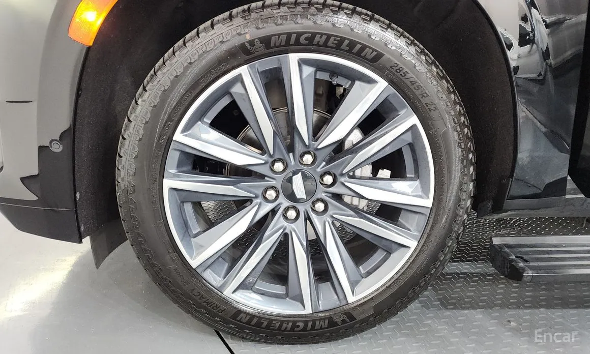Cadillac Escalade 2021 6.2