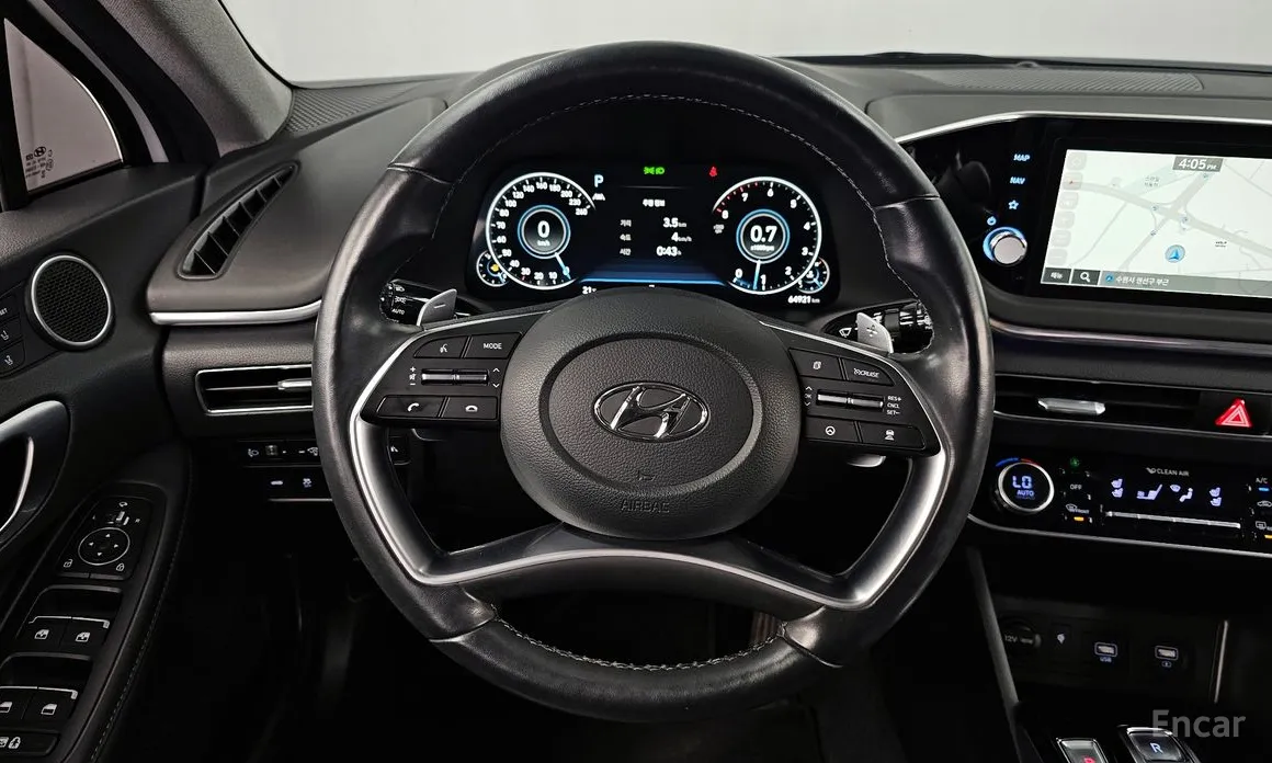 Фото 13 - Hyundai Sonata