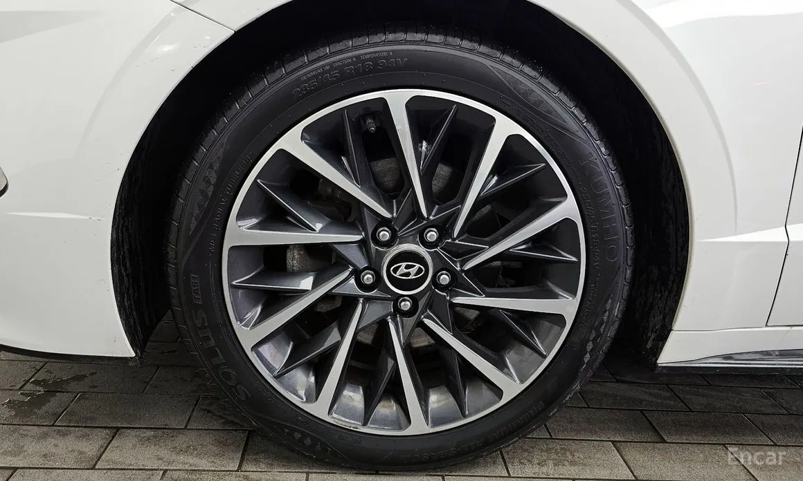 Фото 5 - Hyundai Sonata