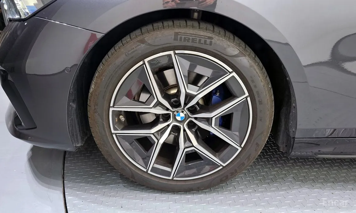 Фото 5 - BMW 5 Series