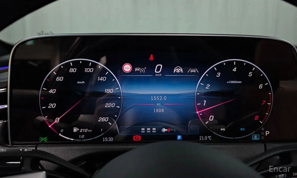 Mercedes-Benz E-Class 2024 E200 Avantgarde
