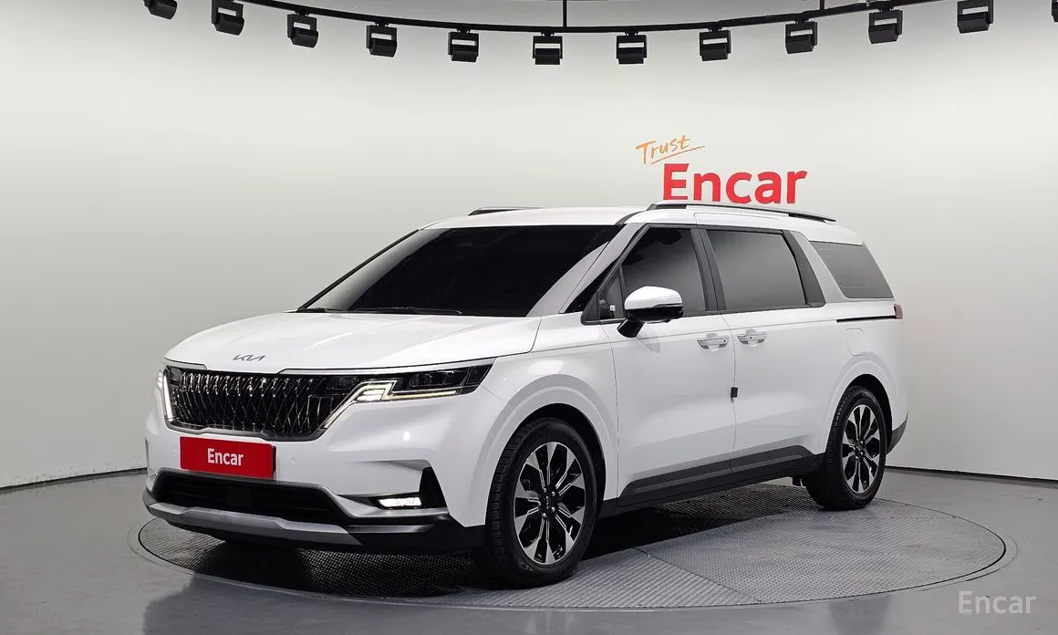 صورة 1 - Kia Carnival