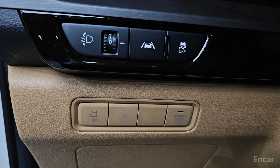 صورة 13 - Kia Carnival
