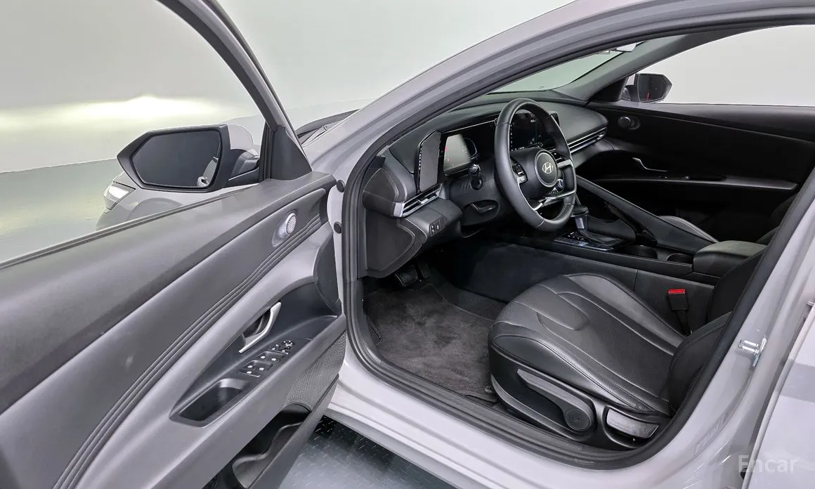 Hyundai Avante 2023 1.6
