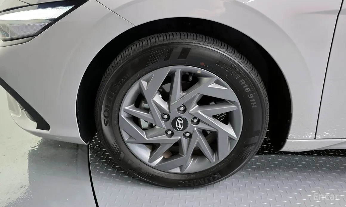 Hyundai Avante 2023 1.6