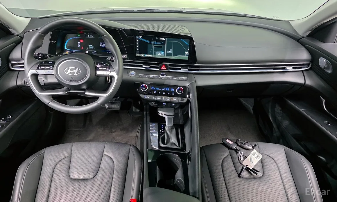Hyundai Avante 2023 1.6