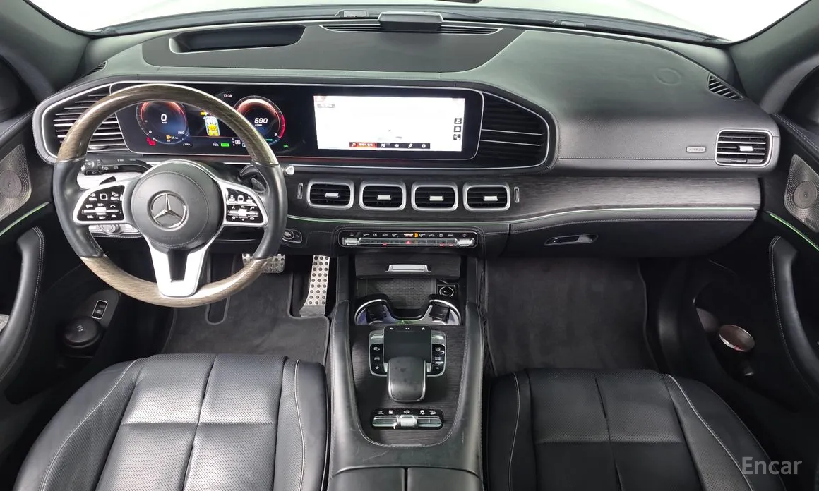 Photo 9 - Mercedes-Benz GLS-Class