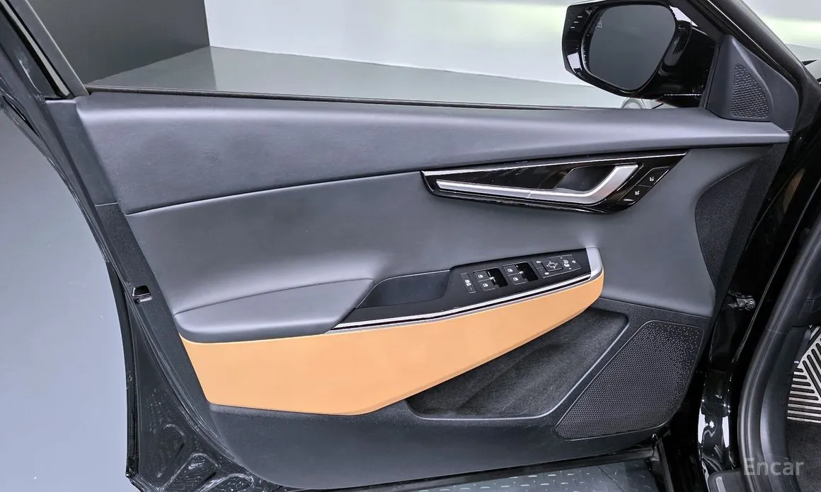Фото 24 - Kia EV6