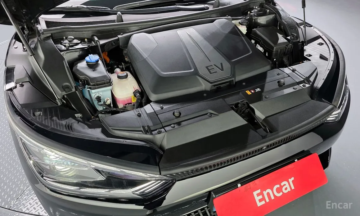 Фото 6 - Kia EV6