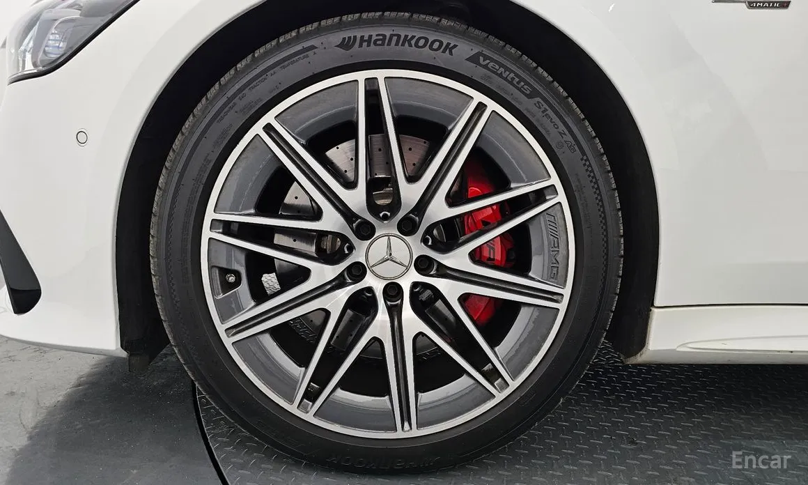 Фото 5 - Mercedes-Benz AMG GT