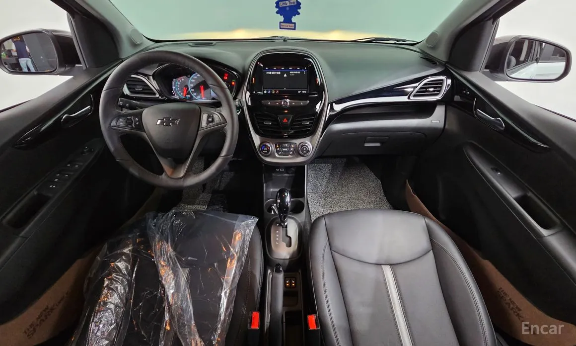 Chevrolet Spark 2018 Red Pick Edition