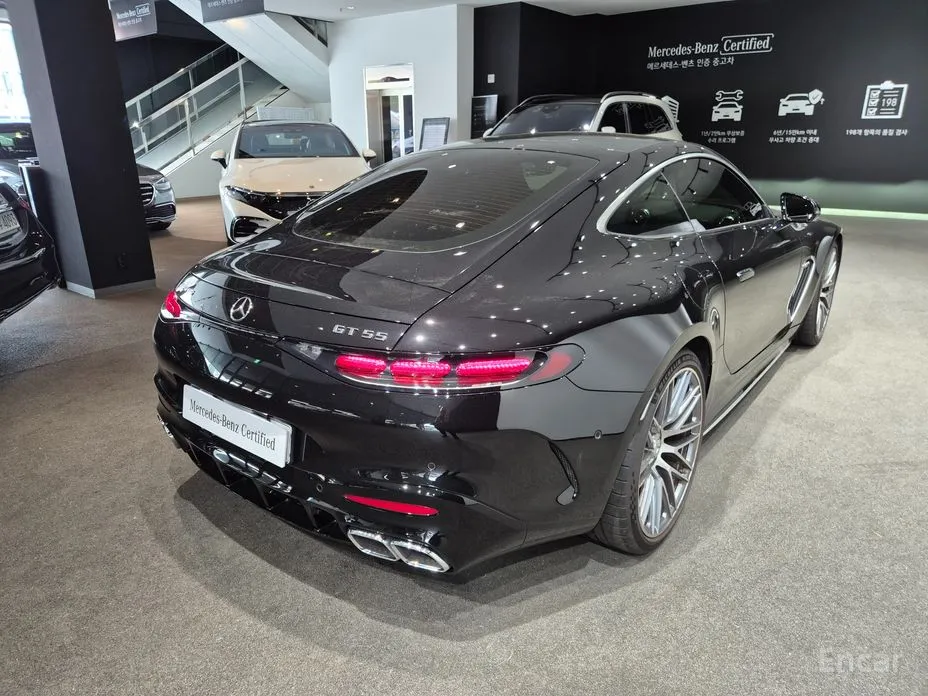 2025 Mercedes-Benz AMG GT