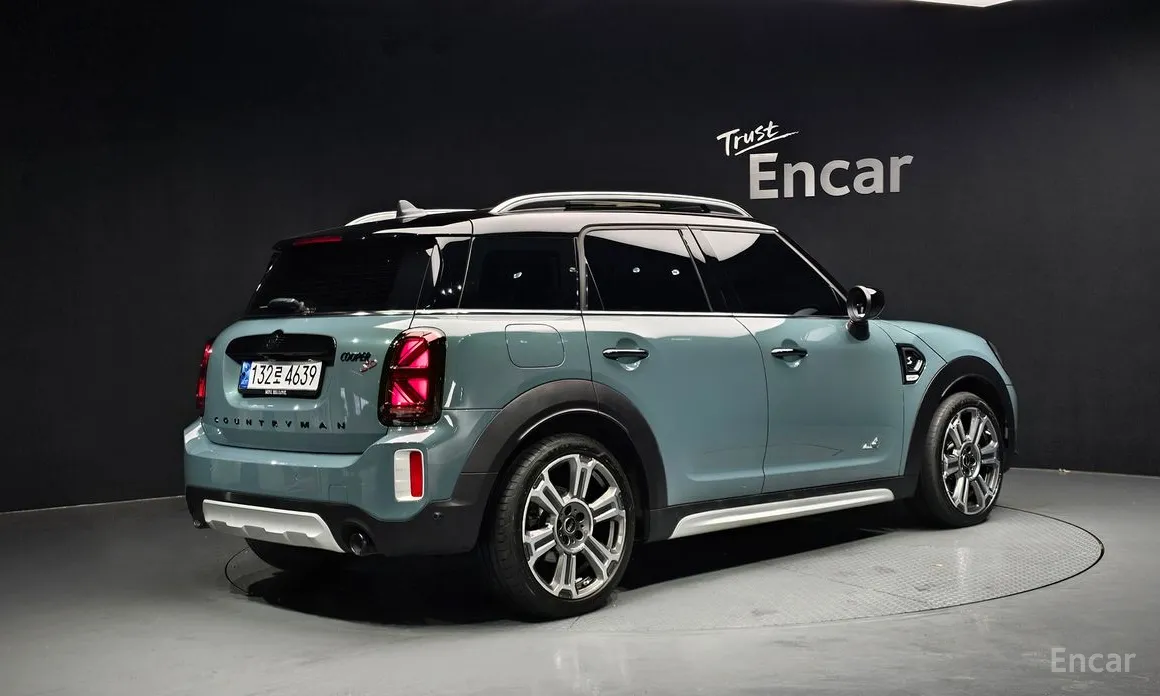 Фото 2 - Mini Countryman