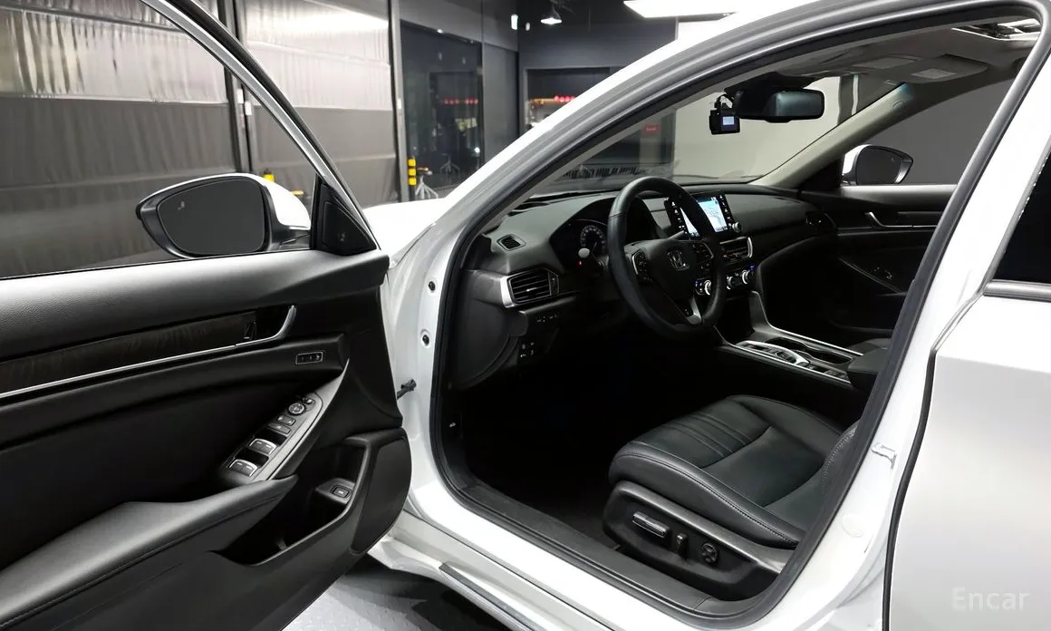 Honda Accord 2018 2.0 Hybrid Touring