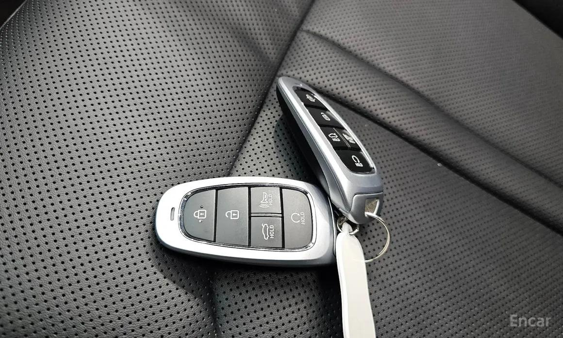 Photo 27 - Hyundai Sonata