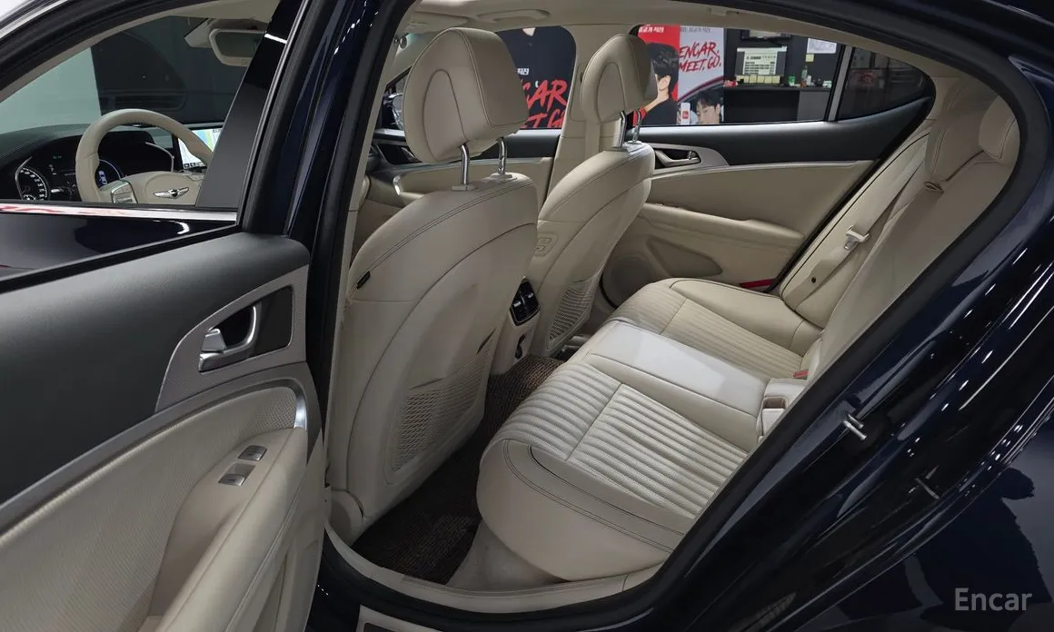 Genesis G70 2020 Gasoline 2.0T 2WD