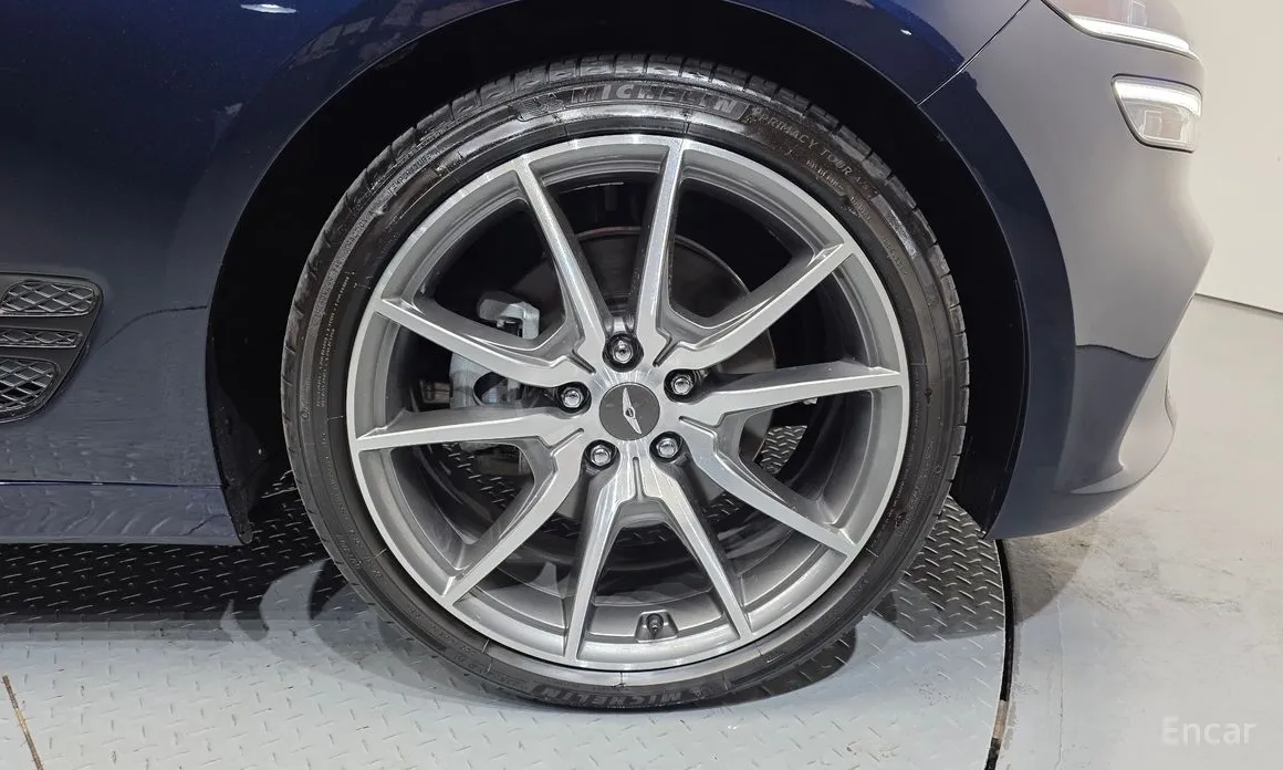 Genesis G70 2020 Gasoline 2.0T 2WD