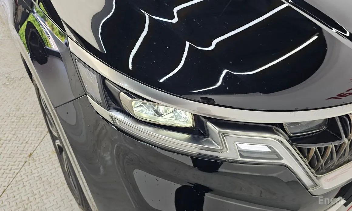 Photo 22 - Kia Carnival