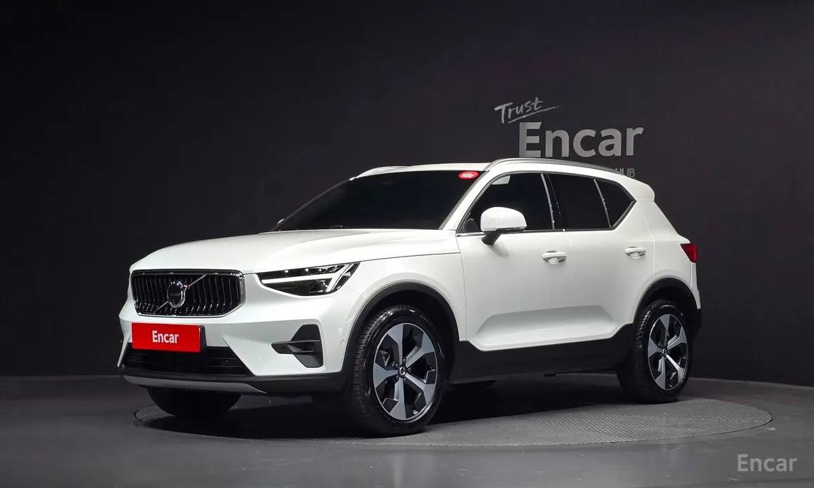 Volvo XC40 2018 B4 Ultra Bright