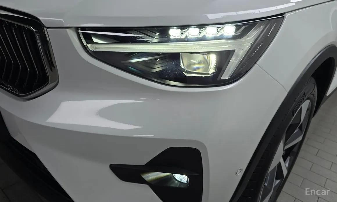 Volvo XC40 2018 B4 Ultra Bright
