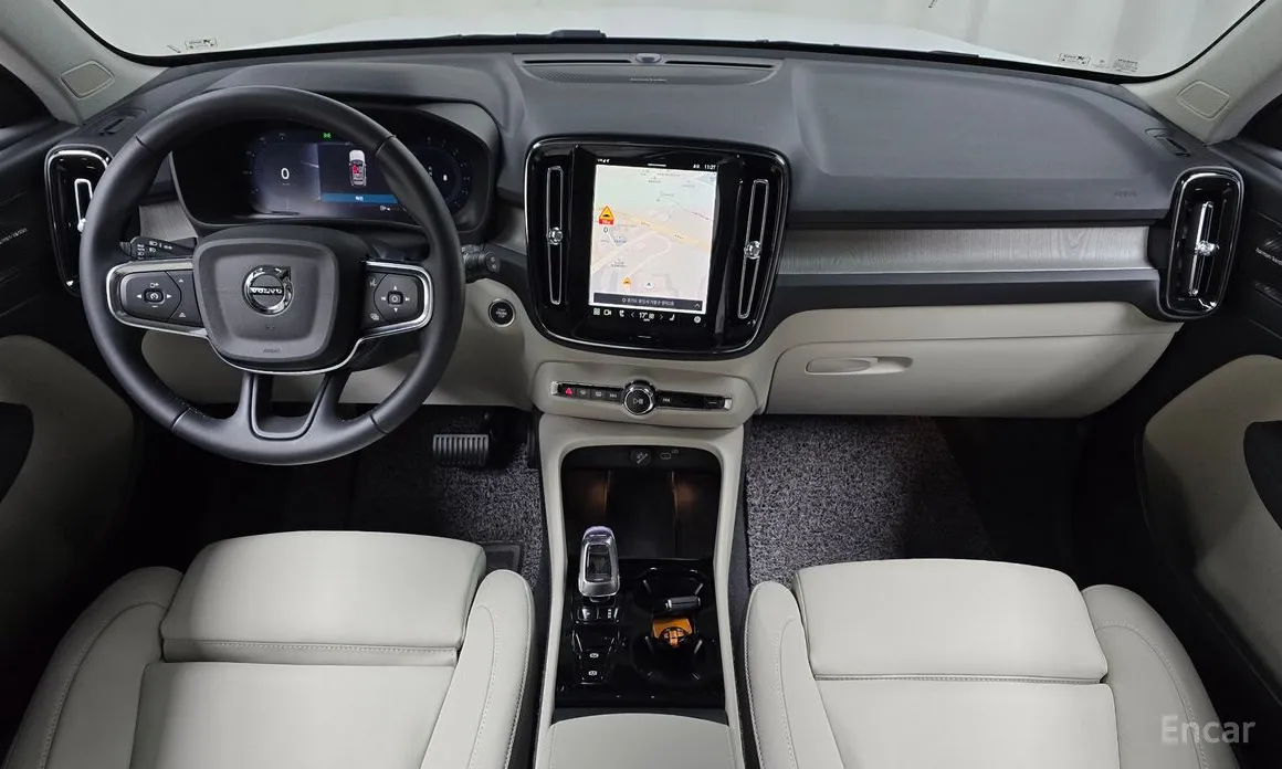 Volvo XC40 2018 B4 Ultra Bright