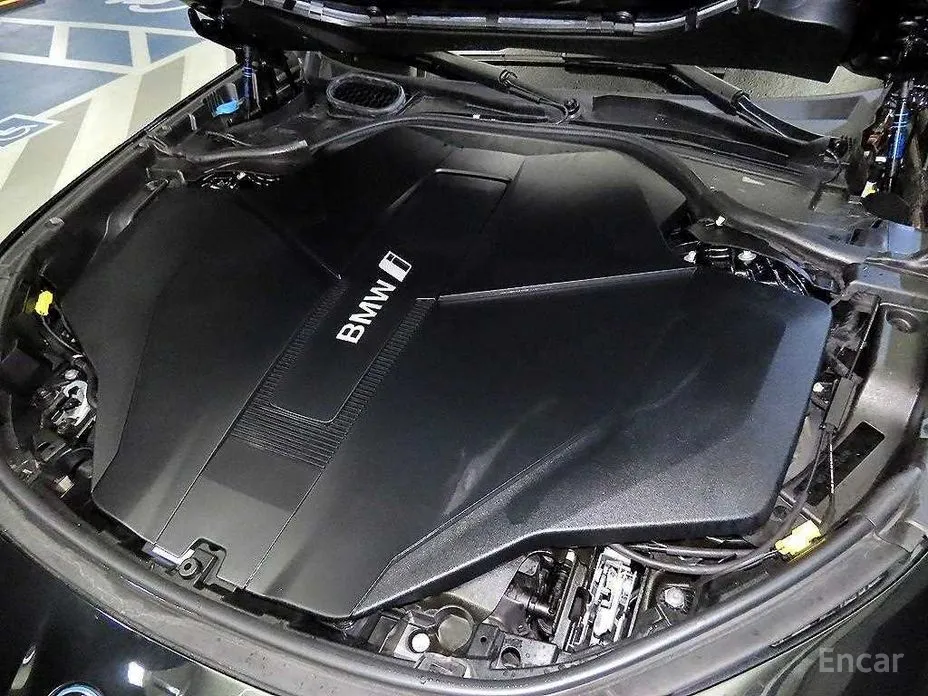 BMW i7 2022 eDrive 50 M Sport