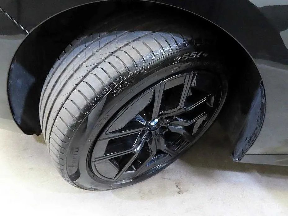 BMW i7 2022 eDrive 50 M Sport