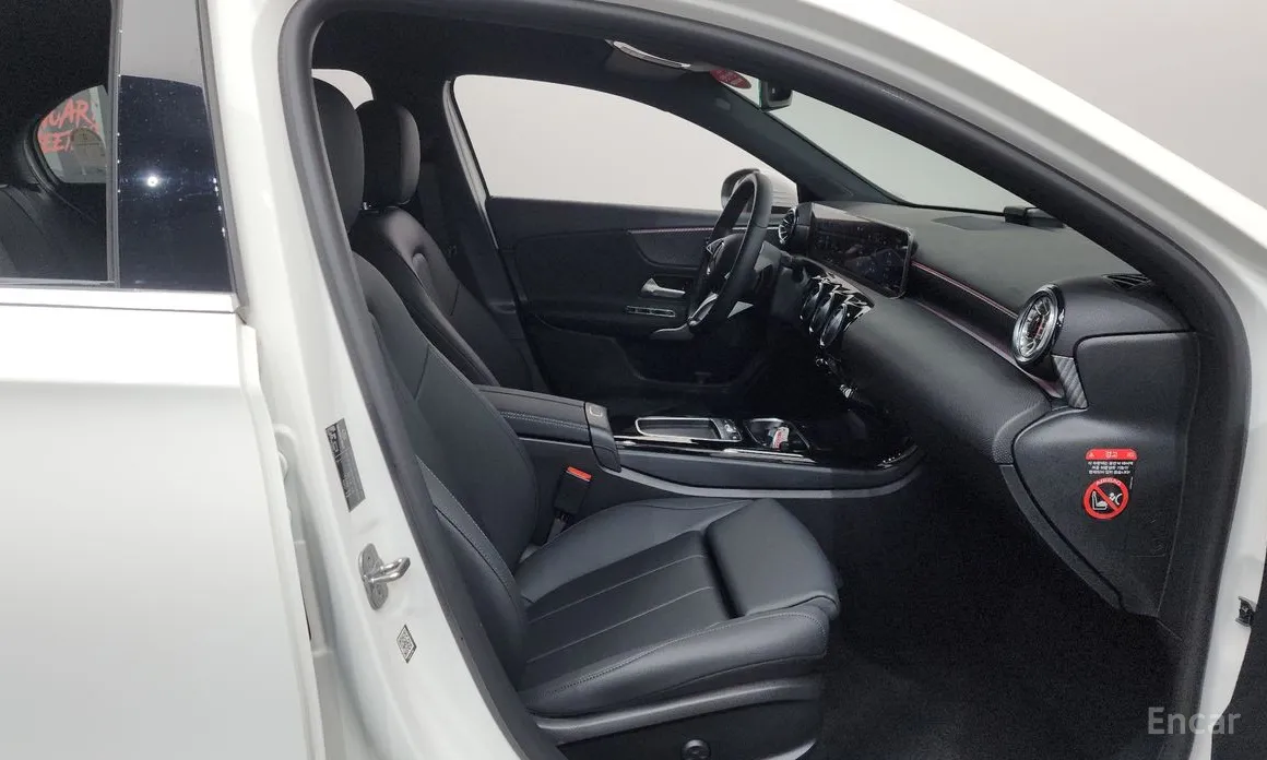 Фото 26 - Mercedes-Benz A-Class