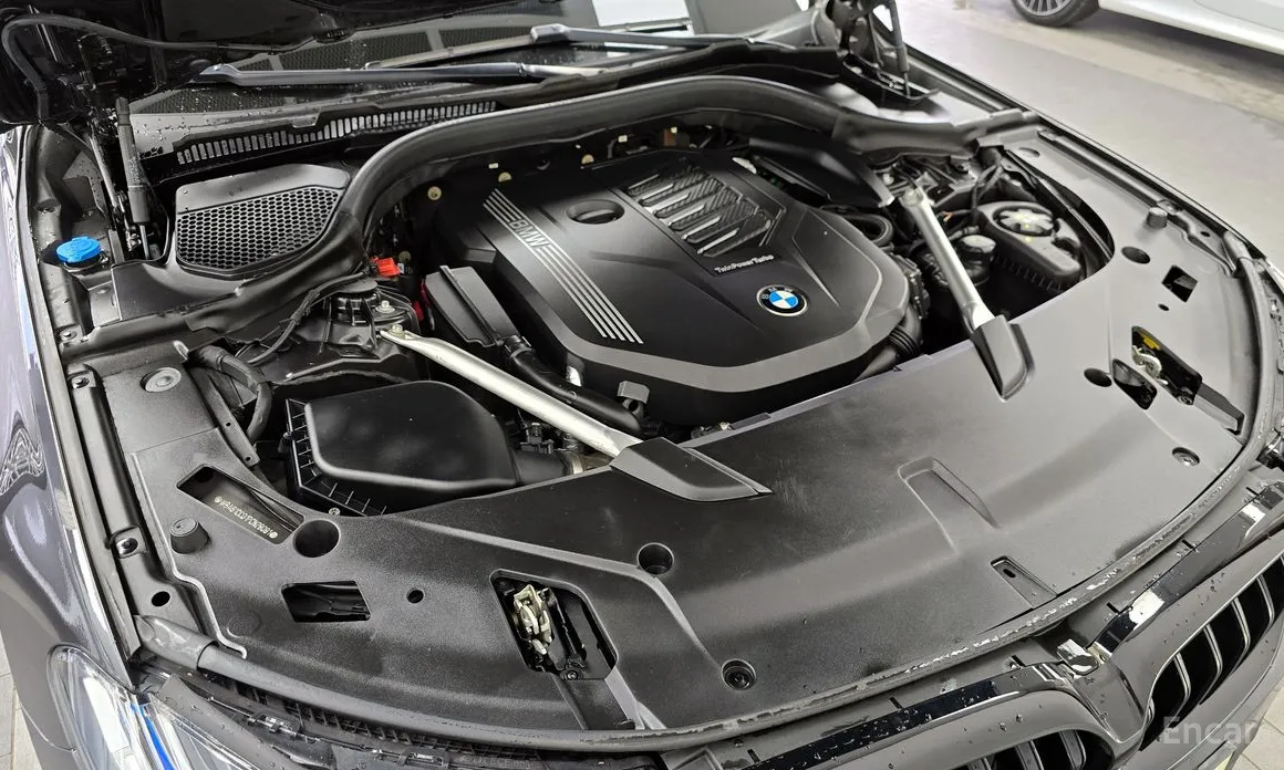 BMW Gran Turismo 2017 630i xDrive M Sport
