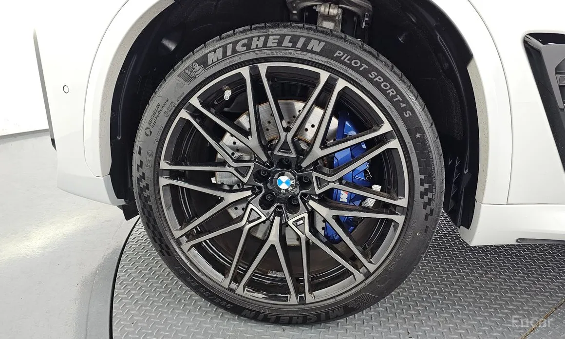 2020 BMW X5 M