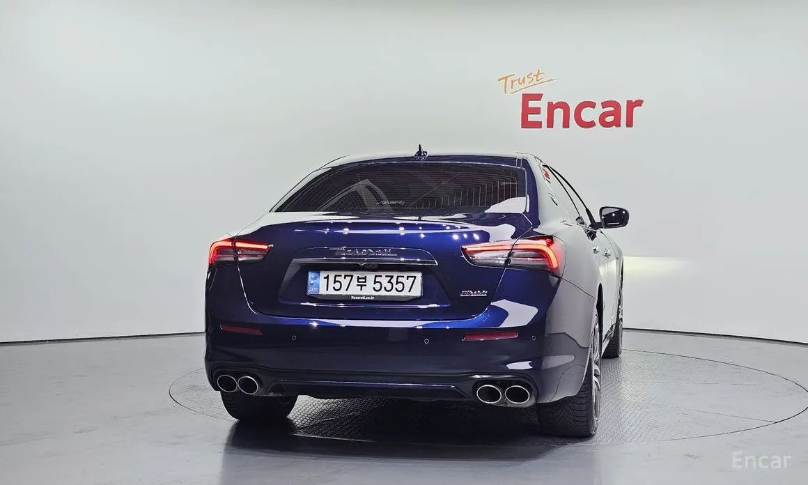 2013 Maserati Ghibli