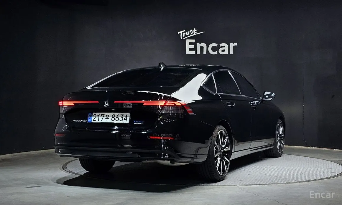 Honda Accord 2023 2.0 Hybrid Touring