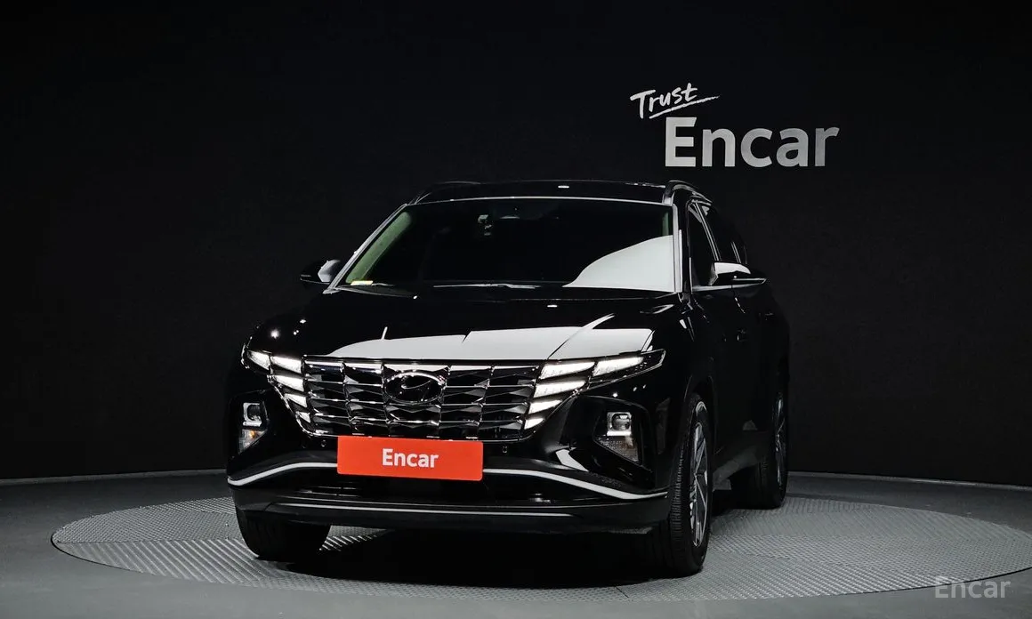 Photo 3 - Hyundai Tucson
