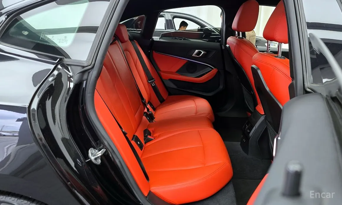 BMW 2 Series 2020 220i M Sports