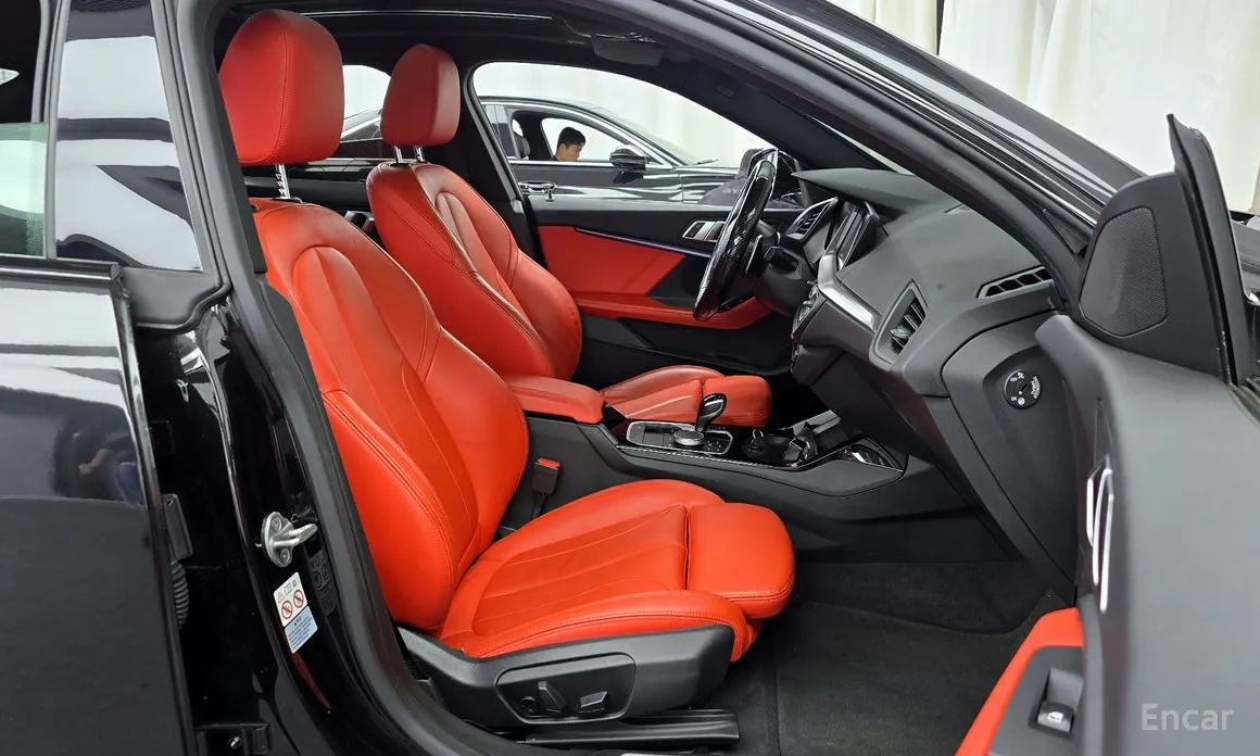 BMW 2 Series 2020 220i M Sports