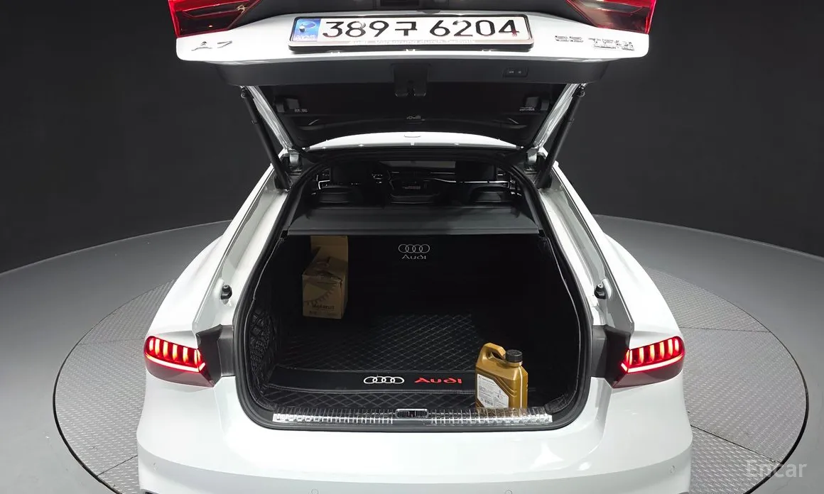 Фото 20 - Audi A7